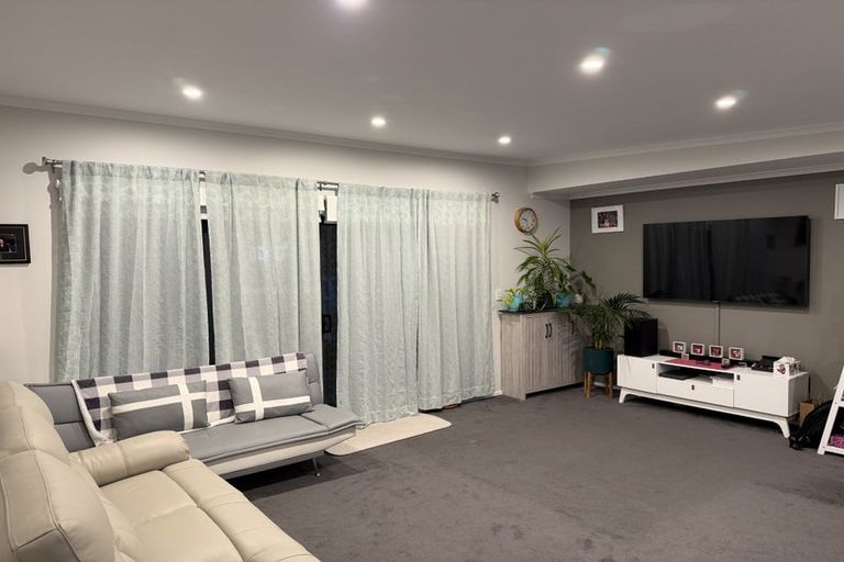 Photo of property in 394a Cambridge Terrace, Naenae, Lower Hutt, 5011