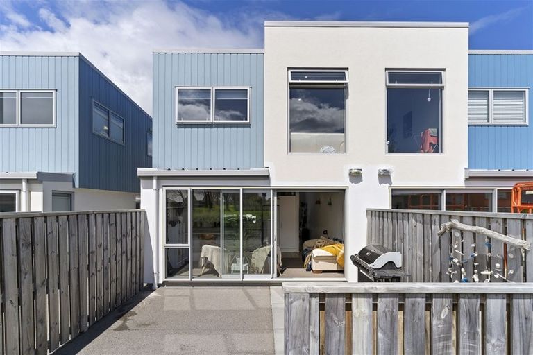 Photo of property in 31 Reynolds Place, Papamoa Beach, Papamoa, 3118