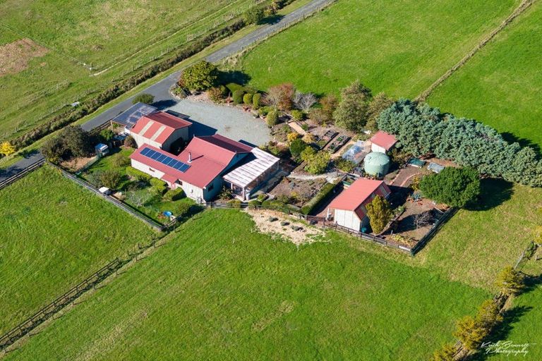 Photo of property in 270a Parkes Line Road, Maymorn, Upper Hutt, 5018