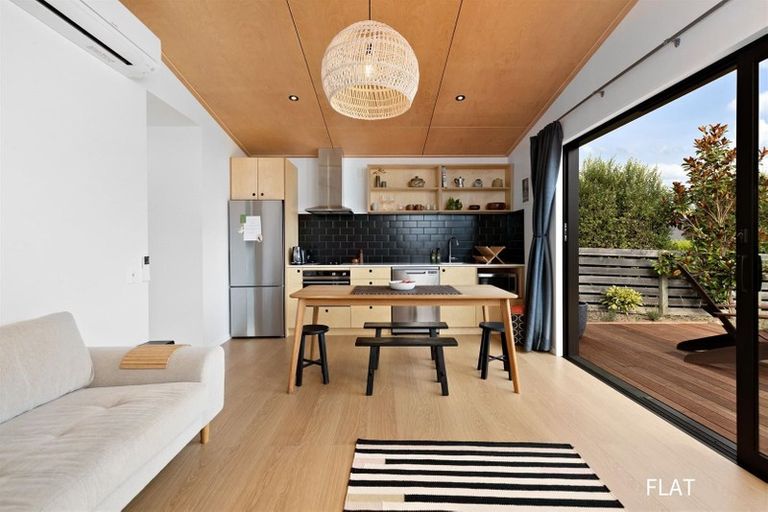 Photo of property in 11 Centre Crescent, Wanaka, 9305