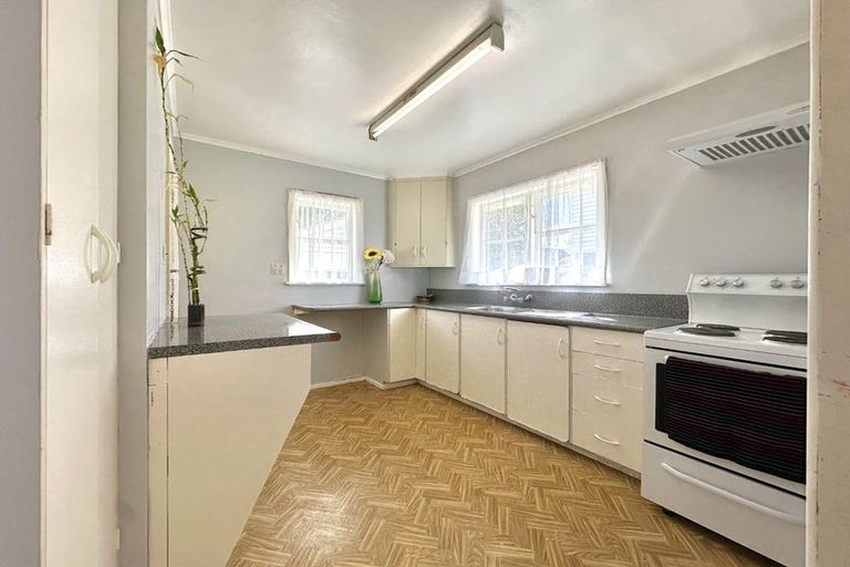 Photo of property in 4 Marion Street, Silverstream, Upper Hutt, 5019