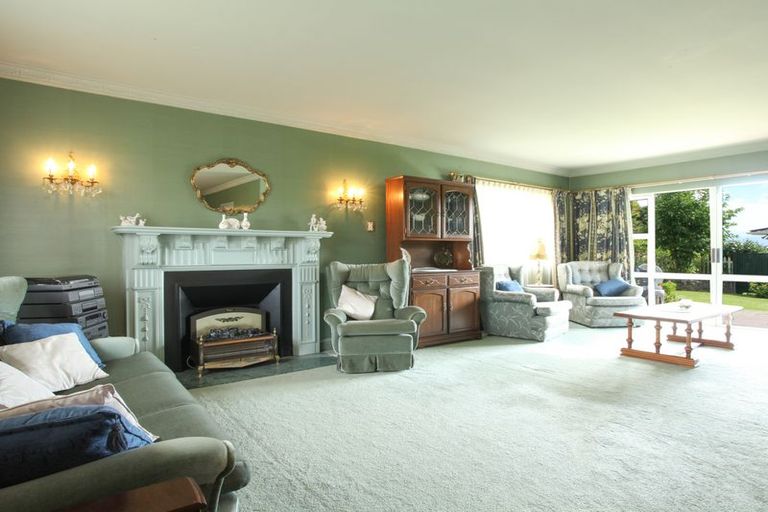 Photo of property in 2 Grassy Downs Place, St Andrews, Hamilton, 3200