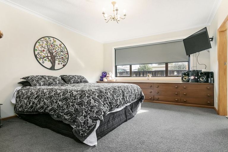 Photo of property in 24 Campbell Street, Leamington, Cambridge, 3432