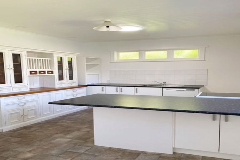 Photo of property in 706 High Street, Boulcott, Lower Hutt, 5010