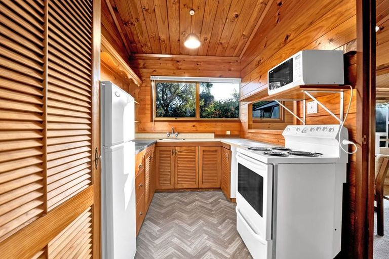 Photo of property in 1274 Egmont Road, Egmont Village, New Plymouth, 4372