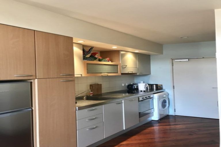 Photo of property in 1b/6 Kingdon Street, Newmarket, Auckland, 1023