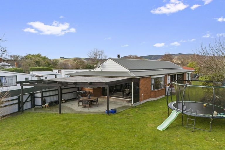 Photo of property in 25 Dryden Street, Milton, 9220