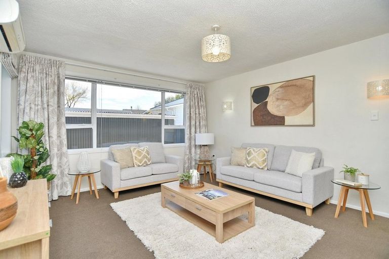 Photo of property in 51a Rayburn Avenue, Papanui, Christchurch, 8053