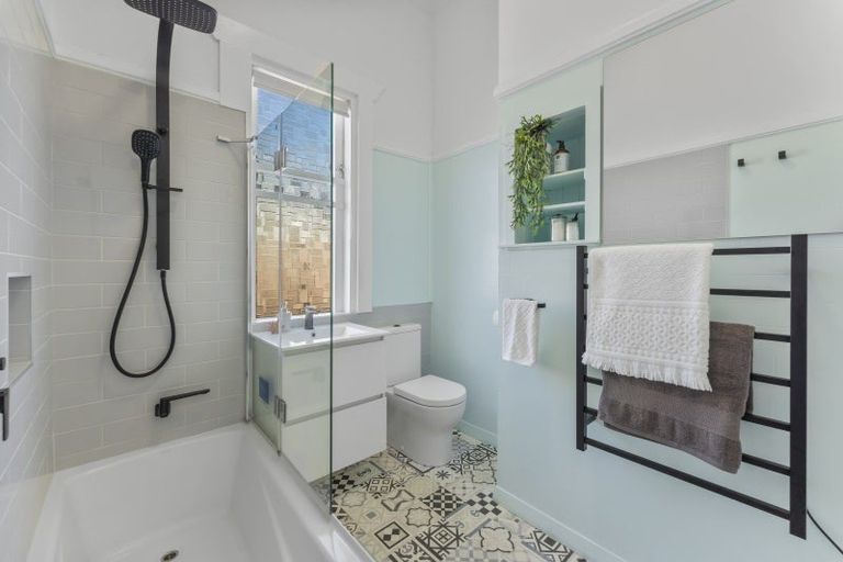 Photo of property in 20 Heretaunga Street, Petone, Lower Hutt, 5012