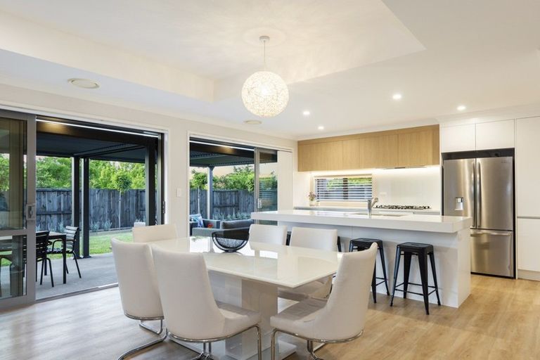 Photo of property in 10 Kayelene Place, Omokoroa, 3114