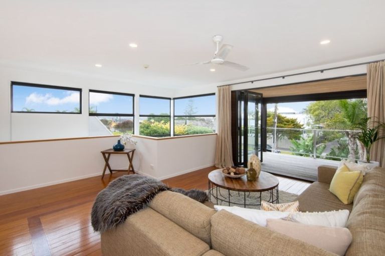 Photo of property in 46 St Michaels Avenue, Point Chevalier, Auckland, 1022