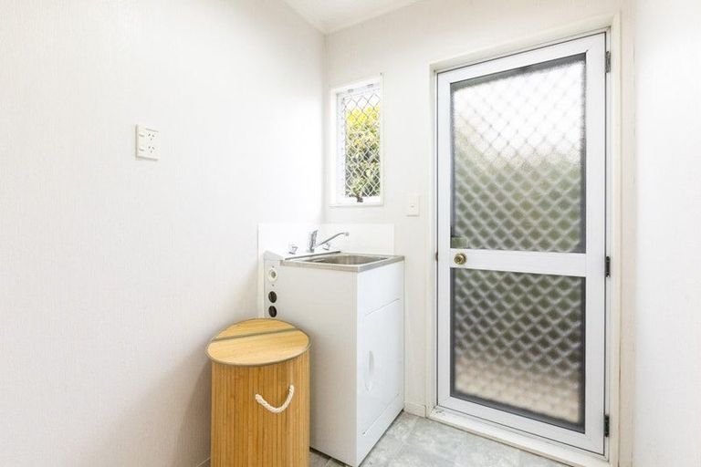 Photo of property in 6/55 Meeanee Road, Taradale, Napier, 4112