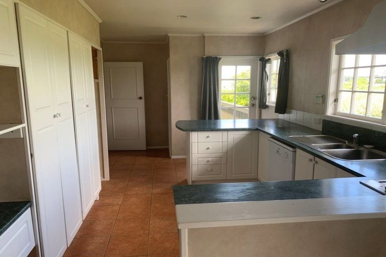 Photo of property in 27a Wairau Road, Picton, 7220