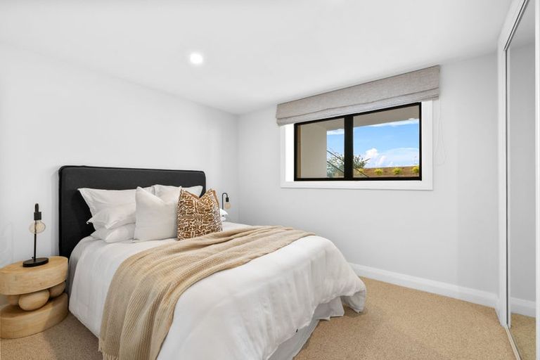 Photo of property in 66 Hackthorne Road, Cashmere, Christchurch, 8022
