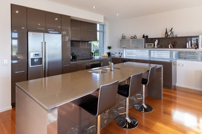 Photo of property in 81 Pine Harbour Parade, Beachlands, Auckland, 2018