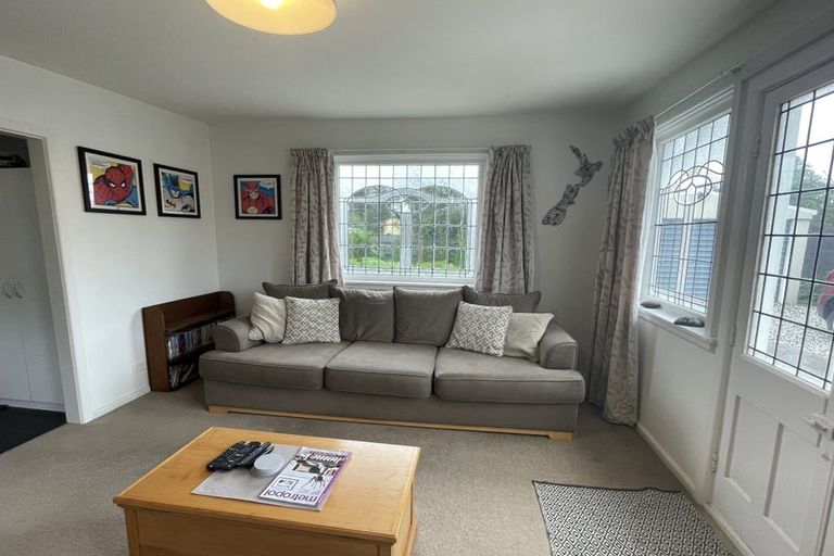 Photo of property in 32 Chamberlain Avenue, Amberley, 7481