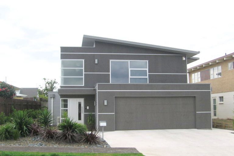 Photo of property in 3 Ridge Street, Otumoetai, Tauranga, 3110
