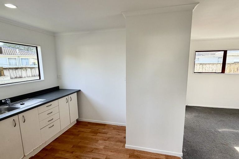 Photo of property in 18 Neems Place, Manurewa, Auckland, 2102