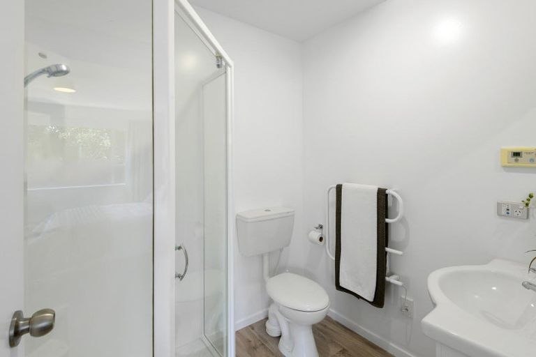 Photo of property in 51 Appleby Crescent, Burnside, Christchurch, 8053