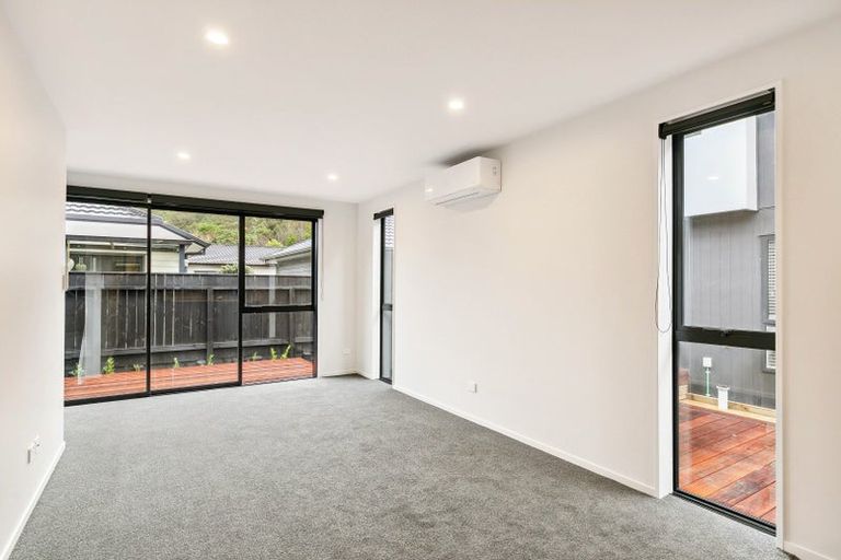 Photo of property in 3/28 Raukawa Street, Stokes Valley, Lower Hutt, 5019