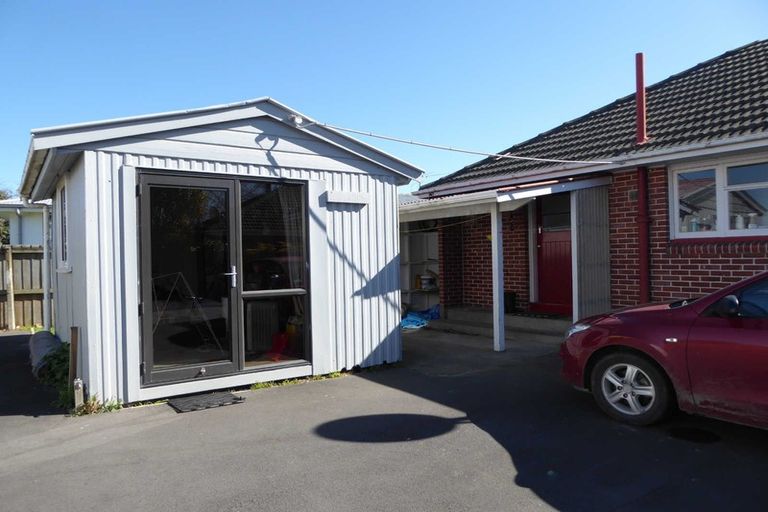 Photo of property in 5 Gladson Avenue, Sockburn, Christchurch, 8042