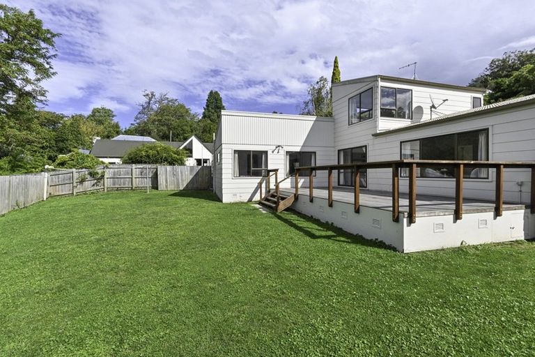 Photo of property in 9 Toop Street, Havelock North, 4130