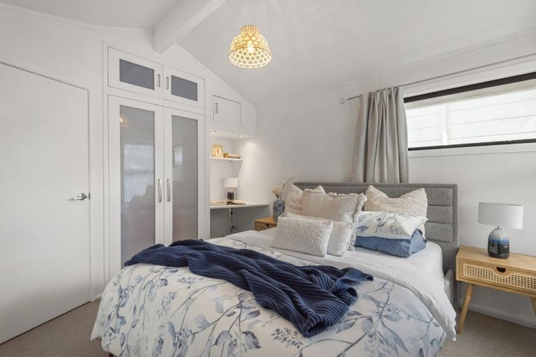 Photo of property in 2/28 Marina Road, Torbay, Auckland, 0630