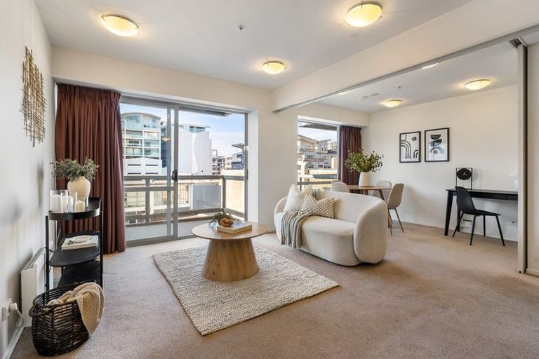 Photo of property in Sol Apartments, 10/37 Jessie Street, Te Aro, Wellington, 6011