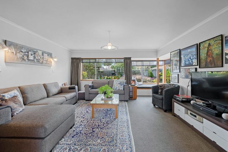 Photo of property in 6 Argyle Place, Highlands Park, New Plymouth, 4312