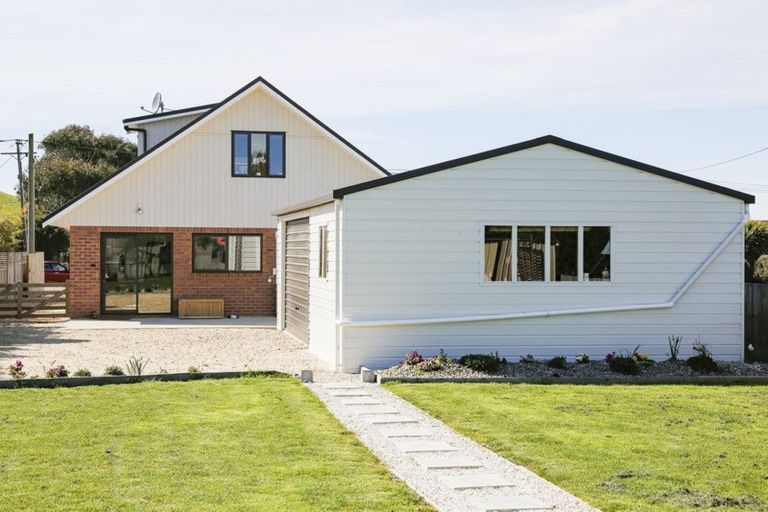 Photo of property in 43 Cobblestone Road, Kakanui, Oamaru, 9495