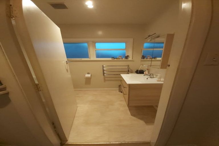 Photo of property in 2/252b Ilam Road, Burnside, Christchurch, 8053