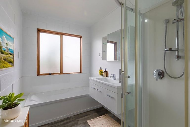 Photo of property in 1a Cobham Crescent, Waipukurau, 4200