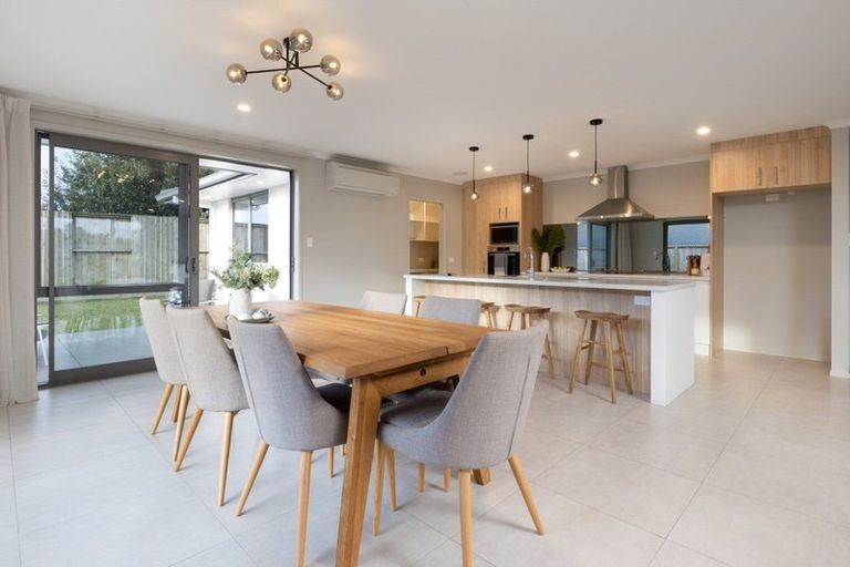 Photo of property in 14 Huria Vista, Pyes Pa, Tauranga, 3112