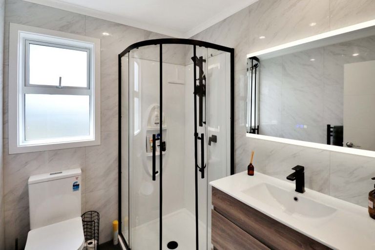 Photo of property in 23a Charleston Avenue, Boulcott, Lower Hutt, 5011