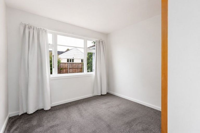 Photo of property in 86 Maidstone Road, Ilam, Christchurch, 8041