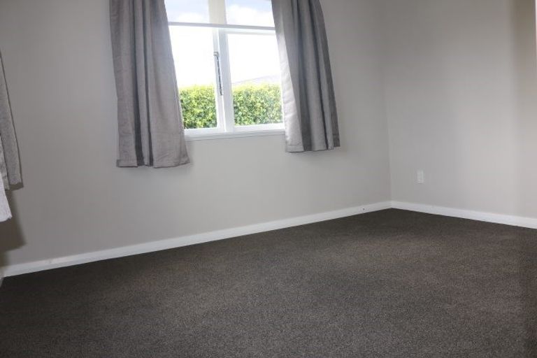 Photo of property in 126 Limbrick Street, Terrace End, Palmerston North, 4410