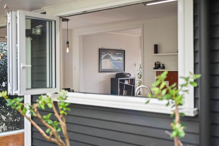 Photo of property in 6 Olympia Place, Riverlea, Hamilton, 3216