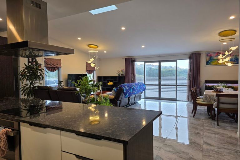 Photo of property in 63 Exploration Way, Whitby, Porirua, 5024