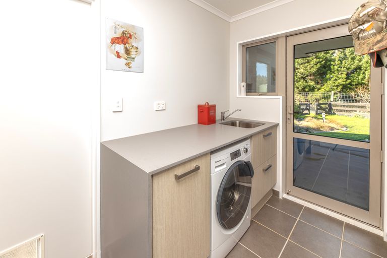 Photo of property in 7 Macdonalds Lane, Waikuku, Rangiora, 7473