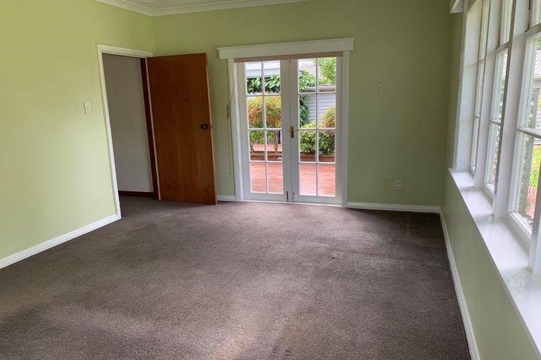 Photo of property in 8 Henry Street, Ebdentown, Upper Hutt, 5018