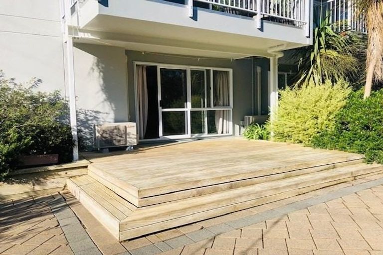 Photo of property in 95 Farmer Crescent, Taita, Lower Hutt, 5011