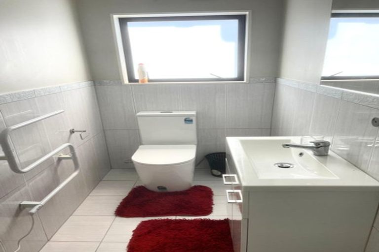 Photo of property in 58 Cartmel Avenue, Massey, Auckland, 0614