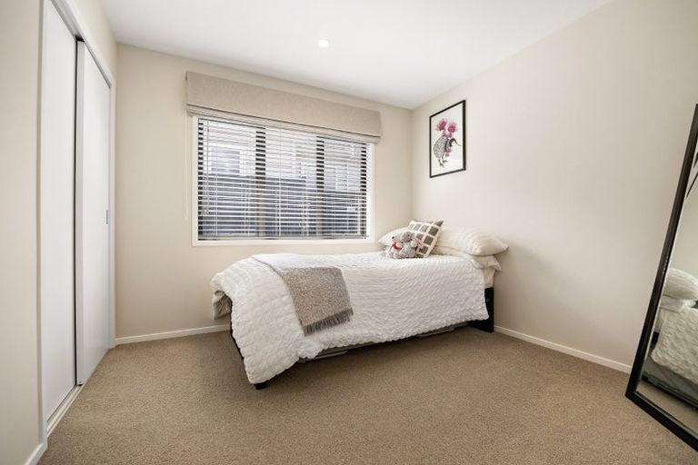 Photo of property in 60 Matua Road, Huapai, Kumeu, 0810