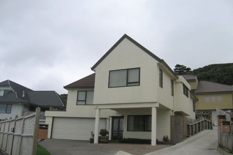 Photo of property in 11 Sirsi Terrace, Broadmeadows, Wellington, 6035