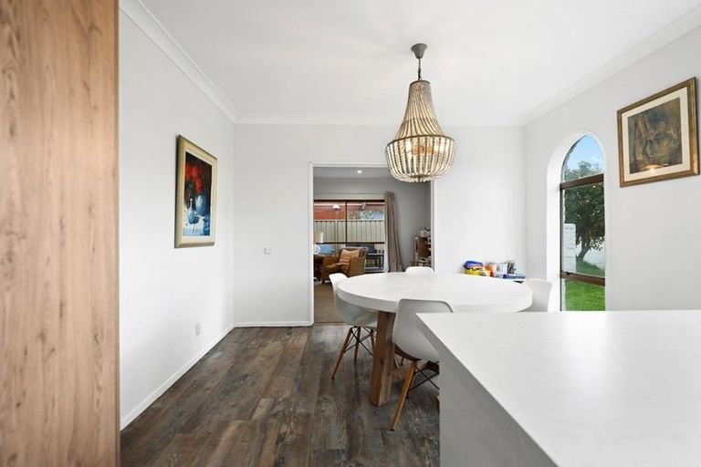 Photo of property in 50 Chedworth Avenue, Chedworth, Hamilton, 3210