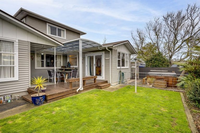 Photo of property in 91 Wycliffe Street, Onekawa, Napier, 4110
