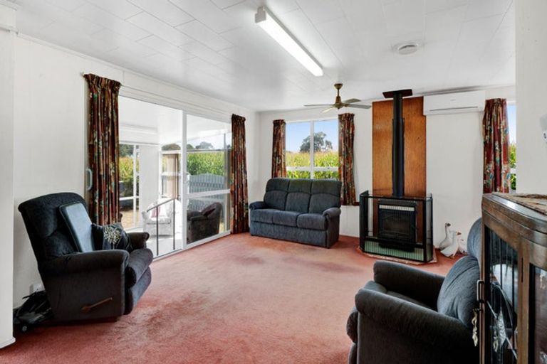 Photo of property in 53 Brennan Place, Opunake, 4616