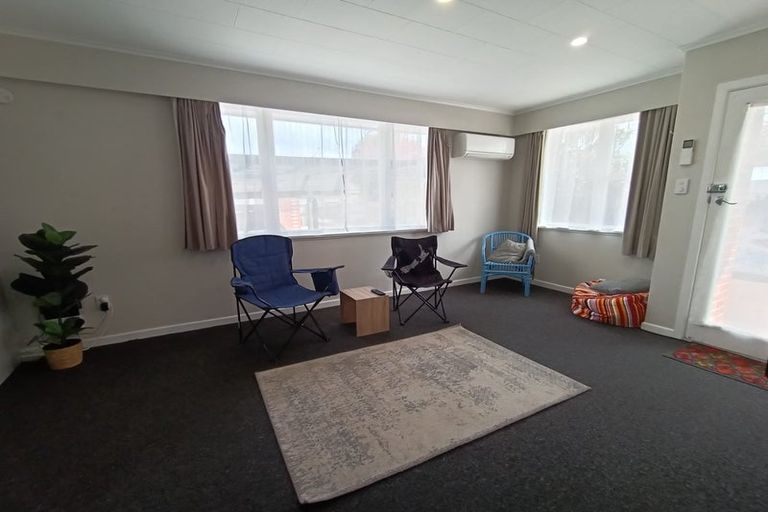 Photo of property in 3/11 Sutherland Avenue, Silverstream, Upper Hutt, 5019