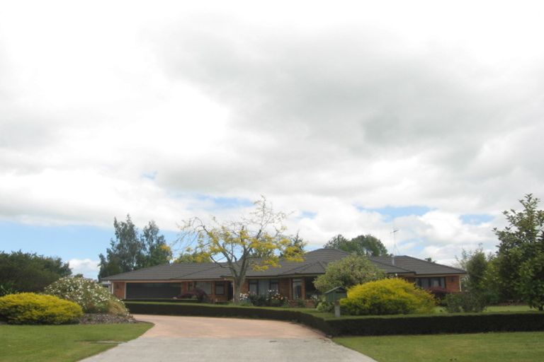 Photo of property in 38 Cowley Drive, Leamington, Cambridge, 3432