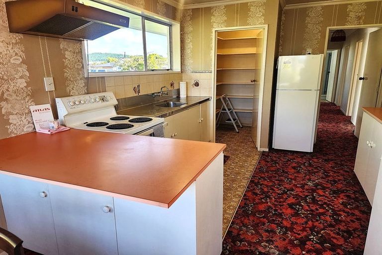 Photo of property in 1 Hewlett Road, Karoro, Greymouth, 7805